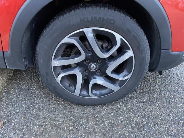 Renault Captur image 1