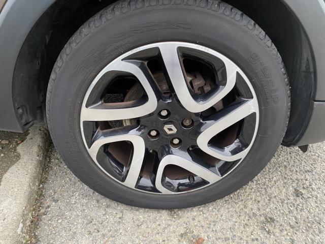 Renault Captur image 8