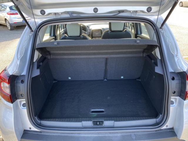 Renault Captur image 1