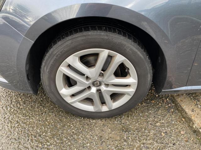 Renault Mégane image 8