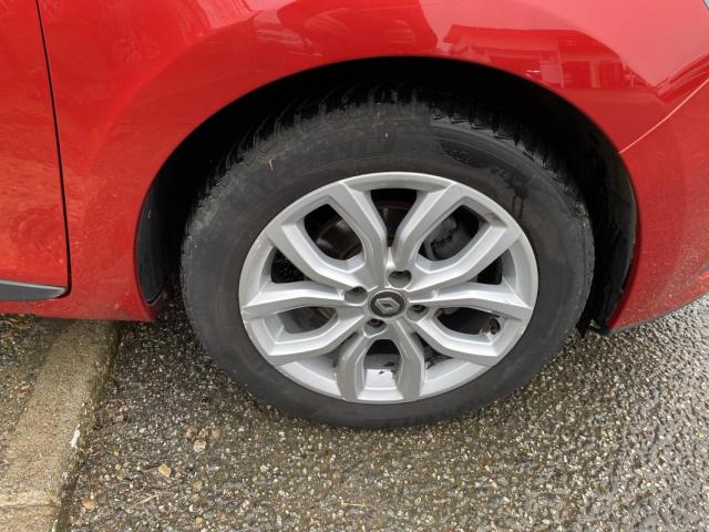 Renault Clio image 6