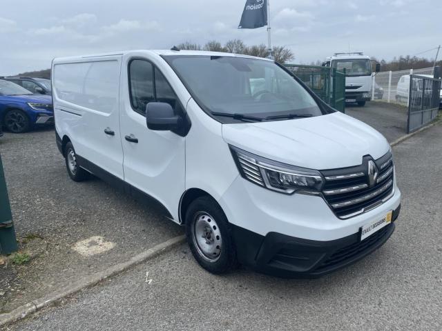 Renault Trafic image 7