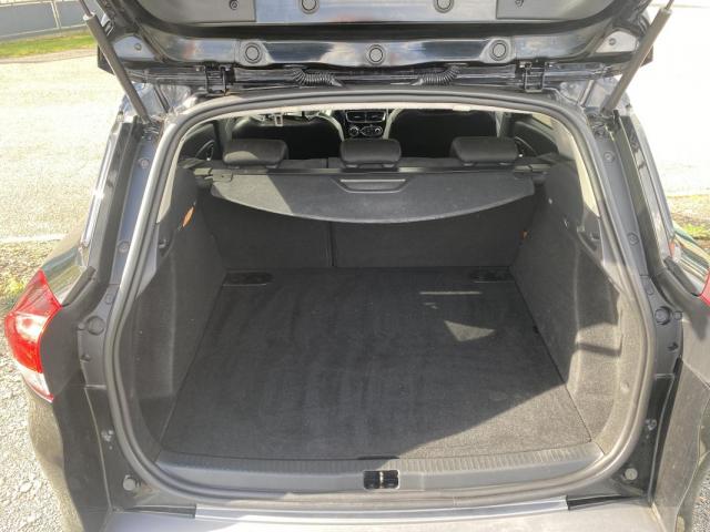 Renault Clio Estate image 8