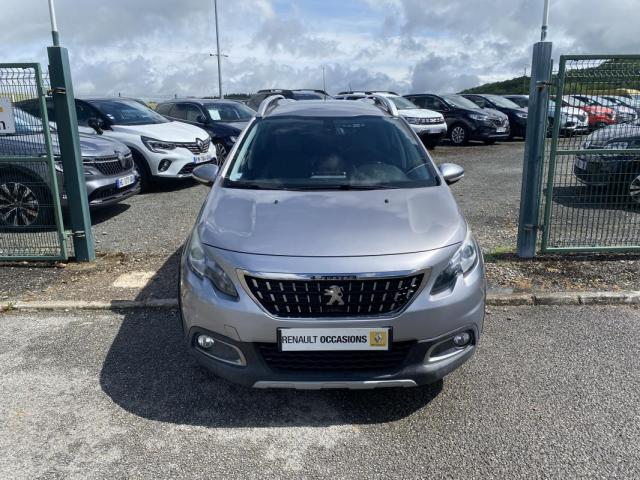 Peugeot 2008 image 2