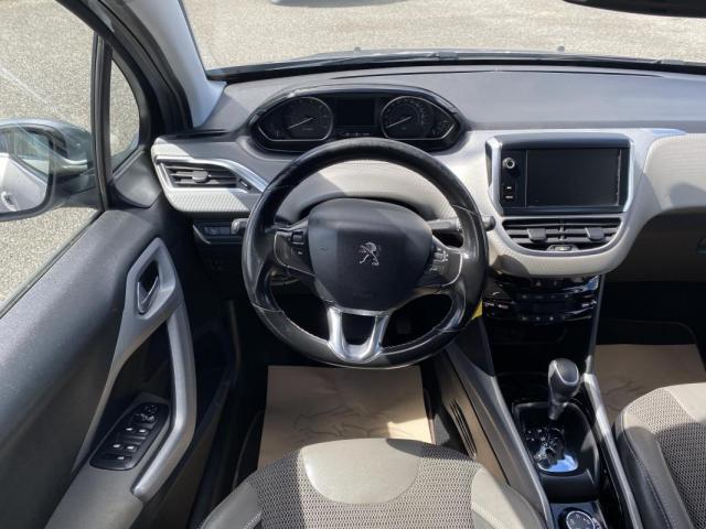 Peugeot 2008 image 9