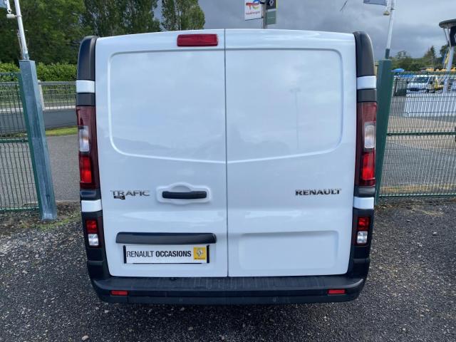 Renault Trafic image 2