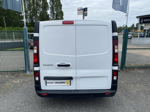 Renault Trafic image 7