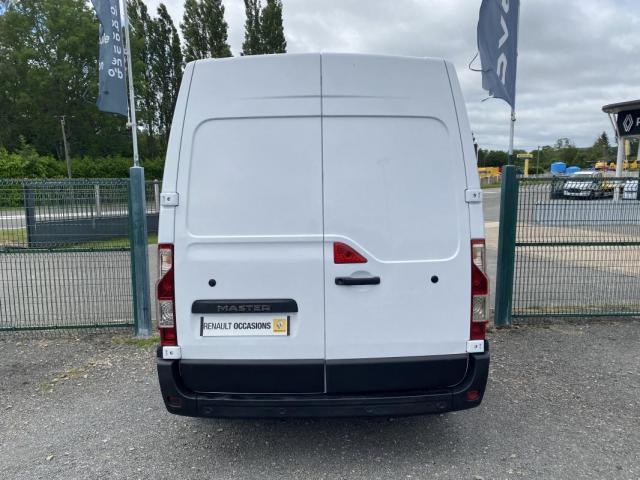 Renault Master image 8