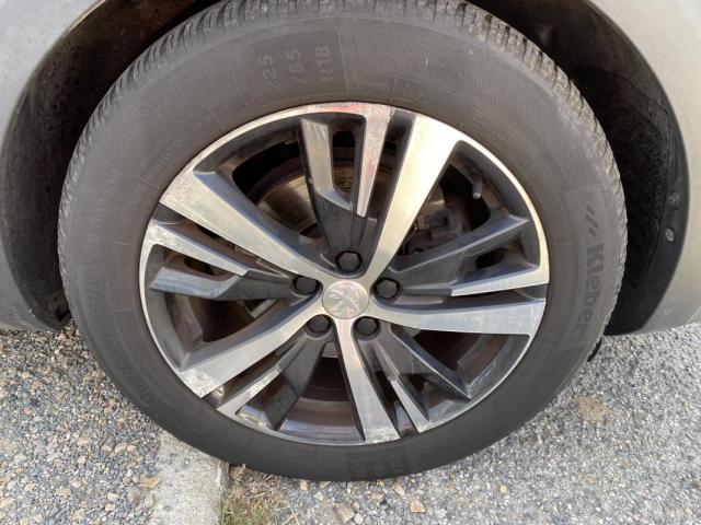 Peugeot 3008 image 3