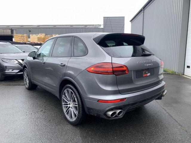 Porsche Cayenne image 6