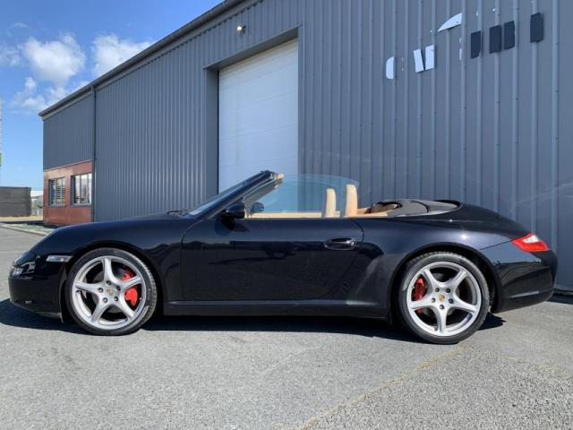 Porsche 911 image 3