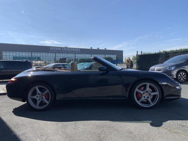 Porsche 911 image 5