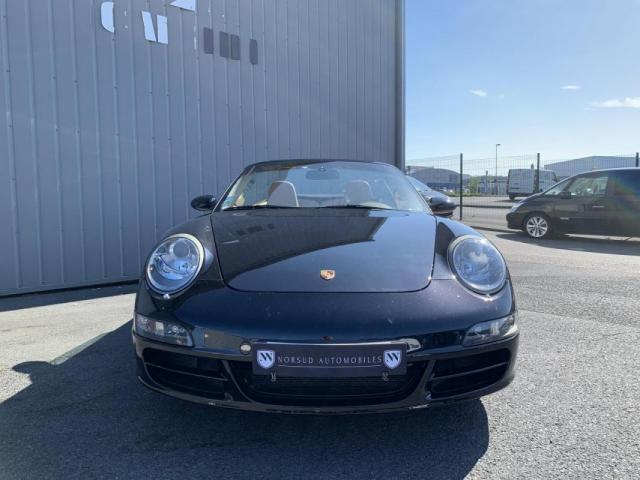 Porsche 911 image 4