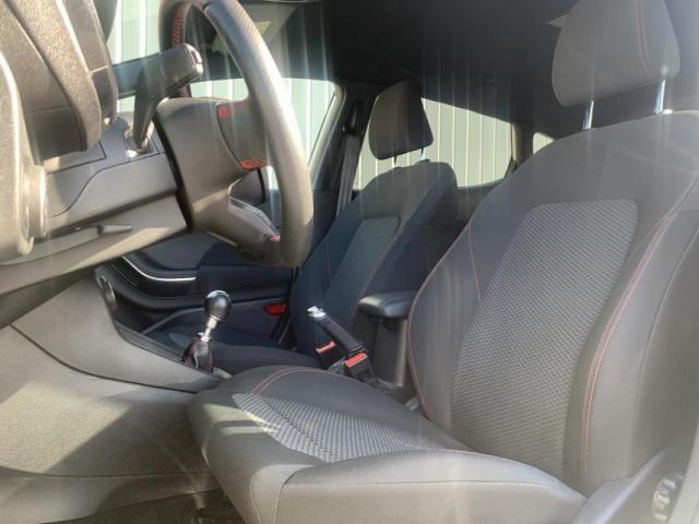 Ford Fiesta image 4
