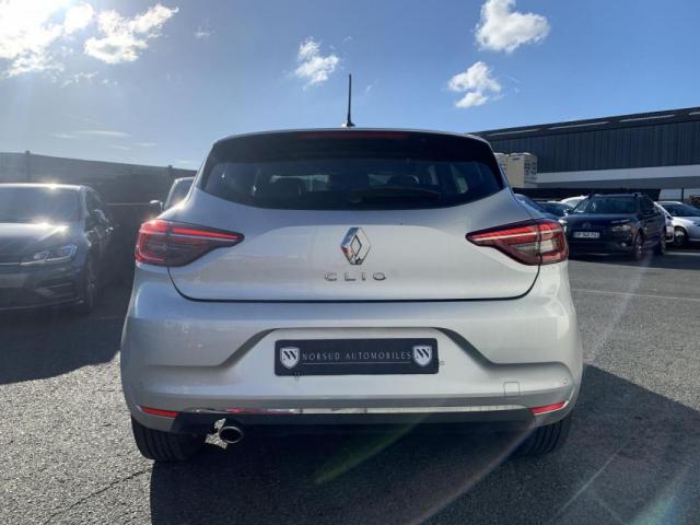 Renault Clio image 1