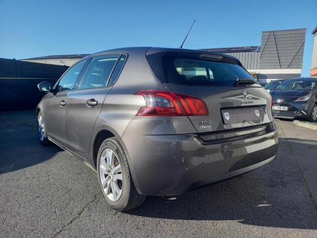 Peugeot 308 image 6