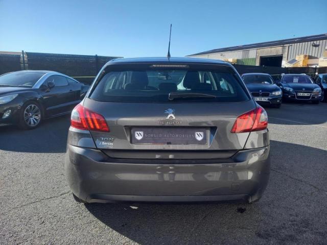 Peugeot 308 image 1