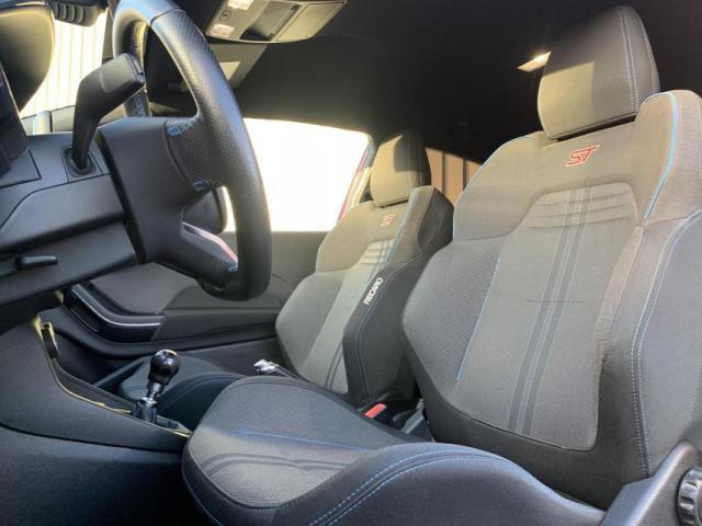 Ford Fiesta image 4