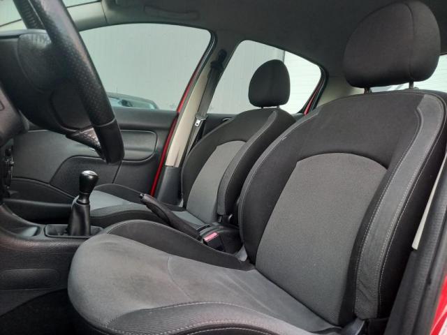 Peugeot 206 image 3