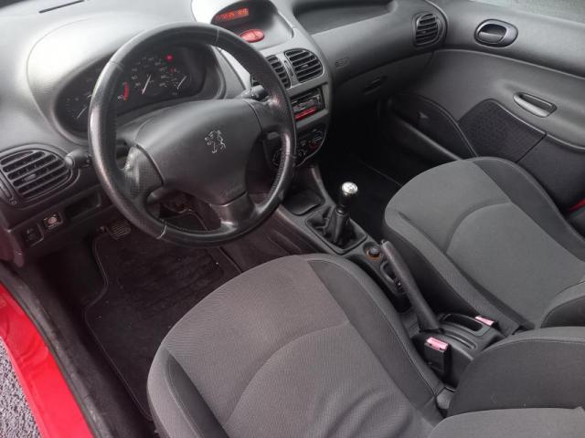 Peugeot 206 image 6