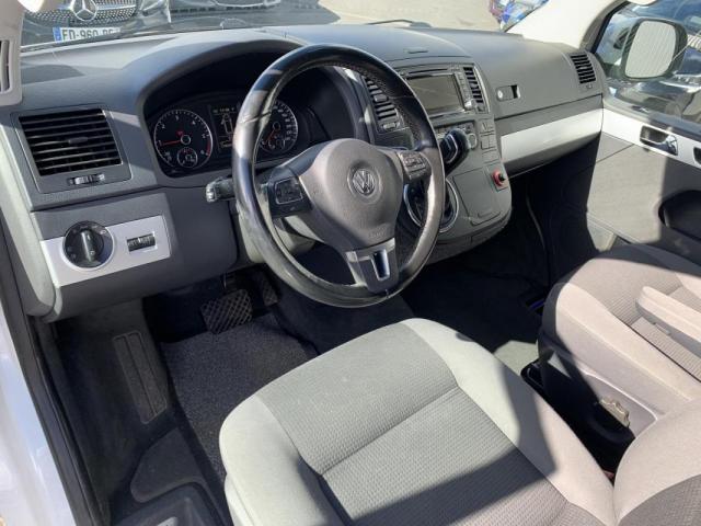 Volkswagen Multivan image 5