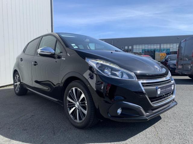 Peugeot 208 image 3