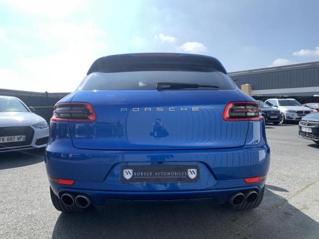 Porsche Macan image 2