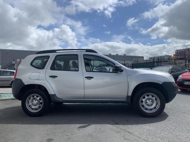 Dacia Duster image 2