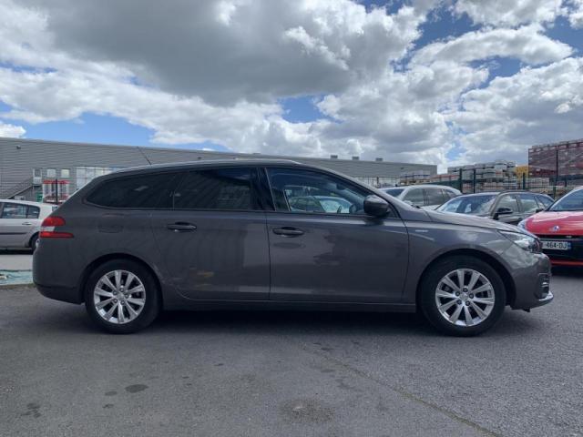 Peugeot 308 image 3