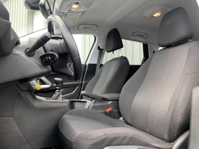 Peugeot 308 image 6