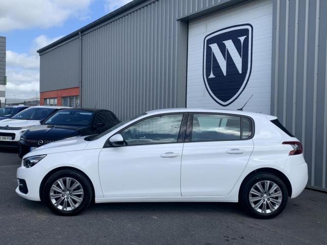 Peugeot 308 image 9