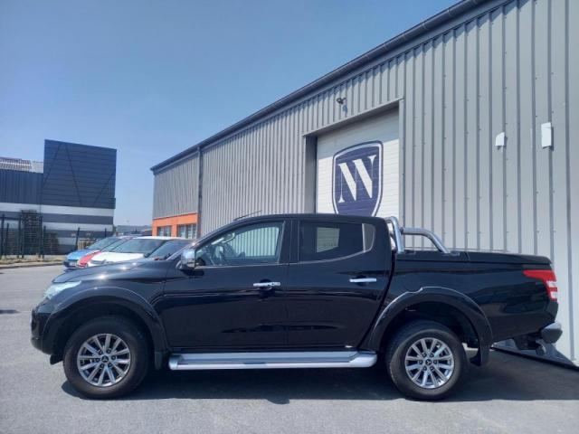 Mitsubishi Pick-Up image 1