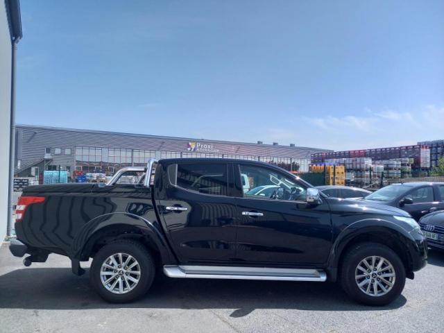 Mitsubishi Pick-Up image 8