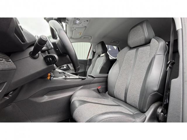 Peugeot 3008 image 5