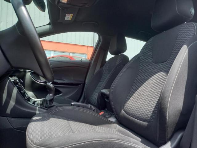 Opel Astra image 2