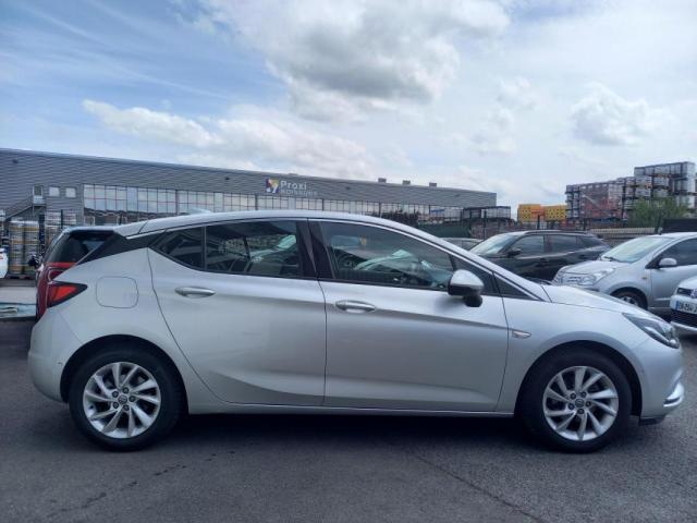 Opel Astra image 9