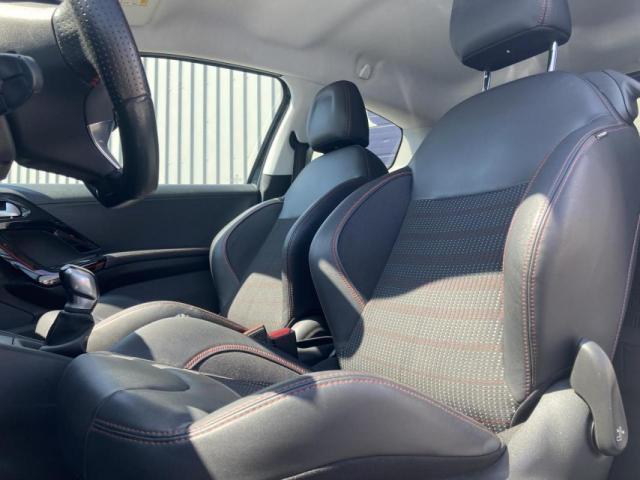 Peugeot 208 image 7