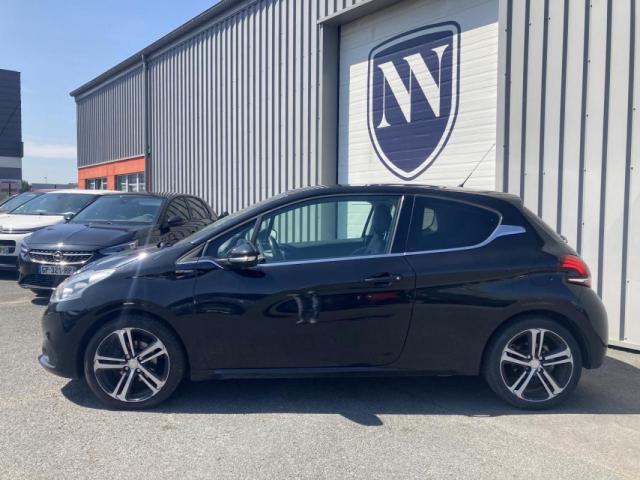 Peugeot 208 image 3