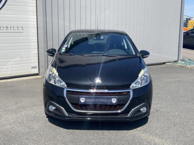 Peugeot 208 image 2