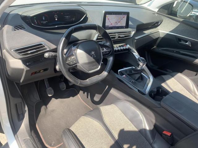 Peugeot 3008 image 6