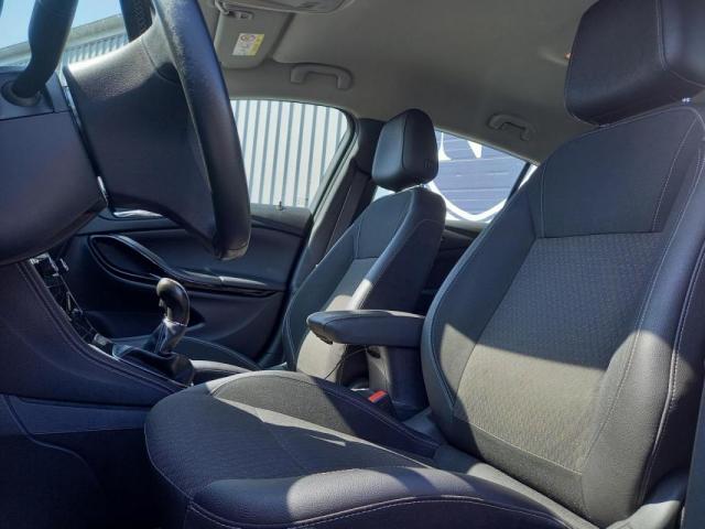 Opel Astra image 2