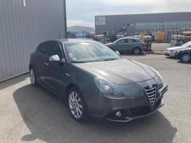 Alfa Romeo Giulietta image 9