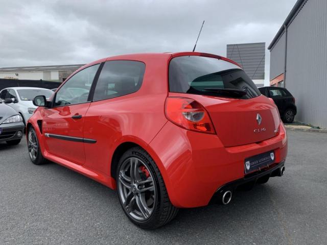 Renault Clio image 2