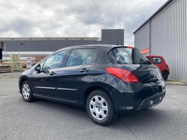 Peugeot 308 image 6