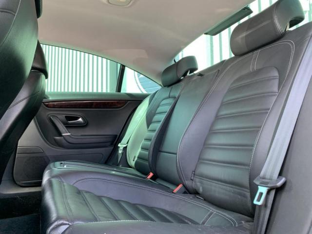 Volkswagen Passat Cc image 4