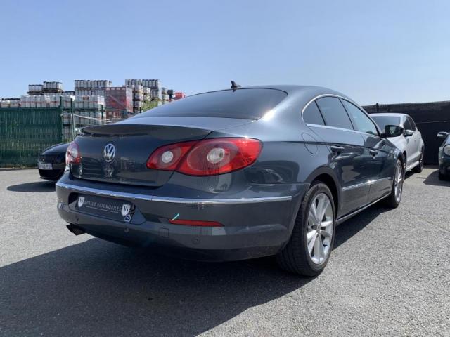 Volkswagen Passat Cc image 8