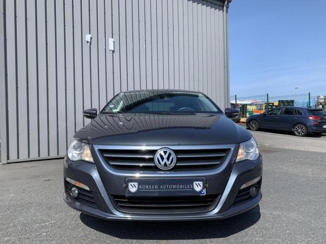 Volkswagen Passat Cc image 9