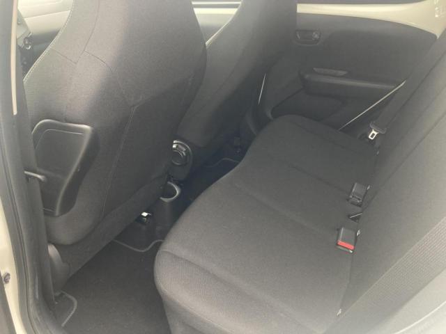 Peugeot 108 image 1