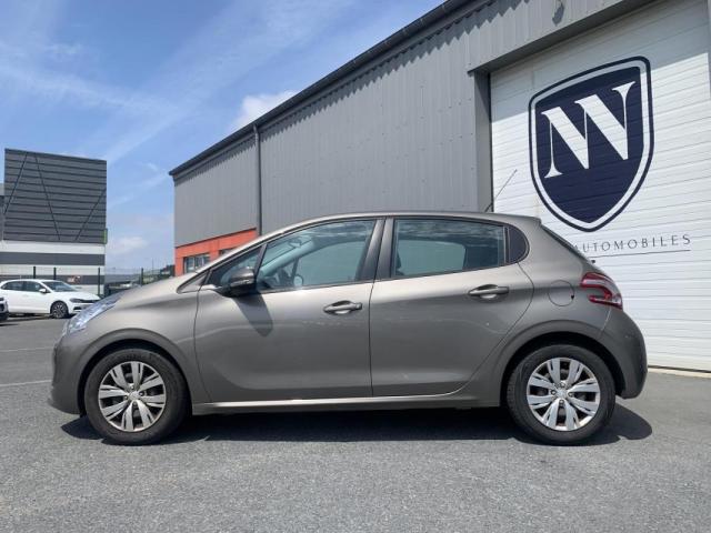 Peugeot 208 image 7