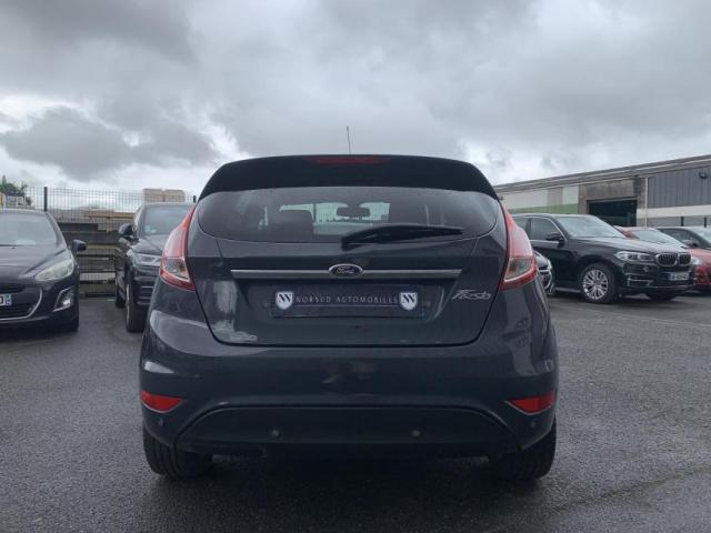 Ford Fiesta image 6